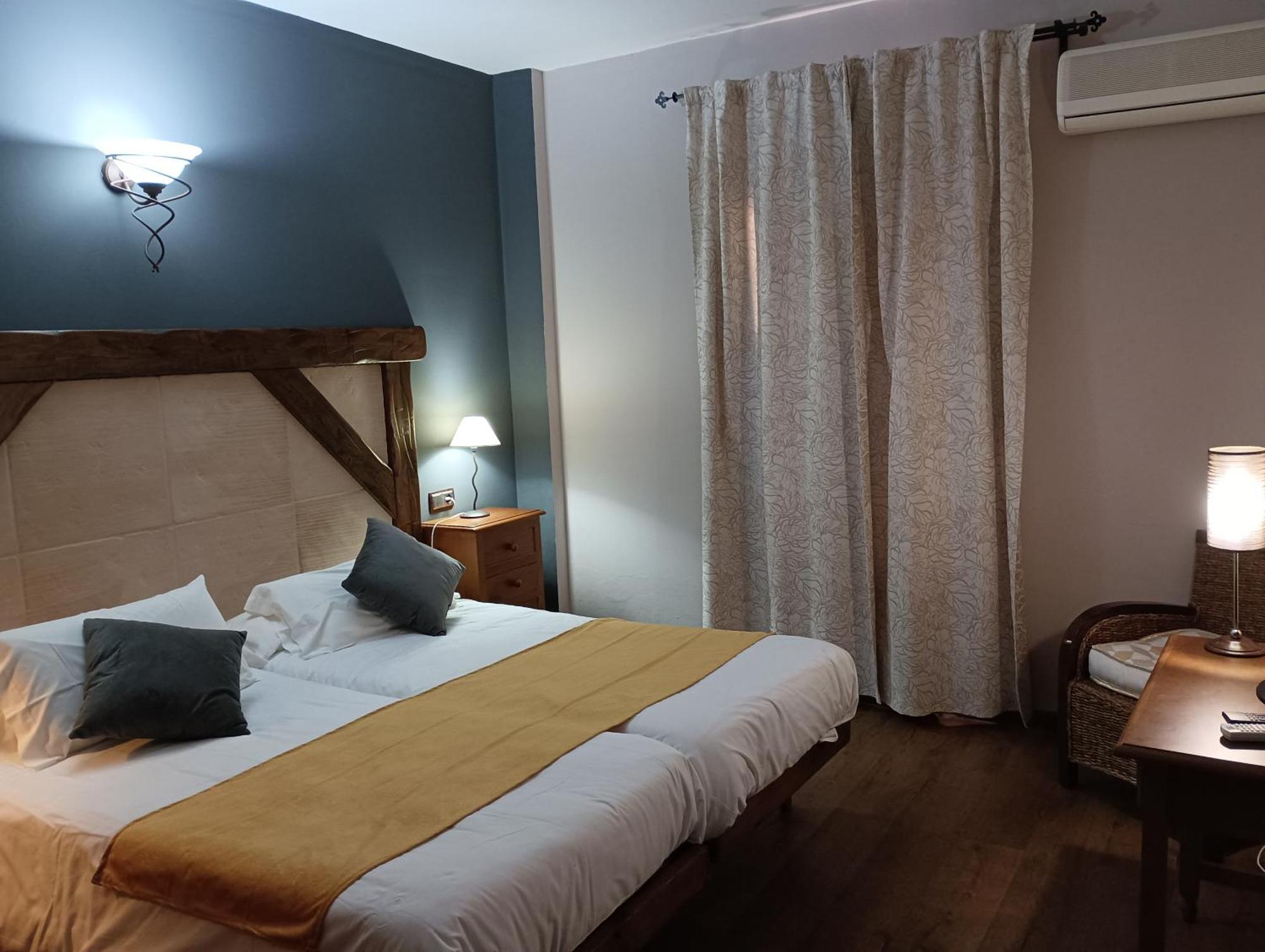 Hotel Rural Los Tadeos Zahara De La Sierra Zewnętrze zdjęcie