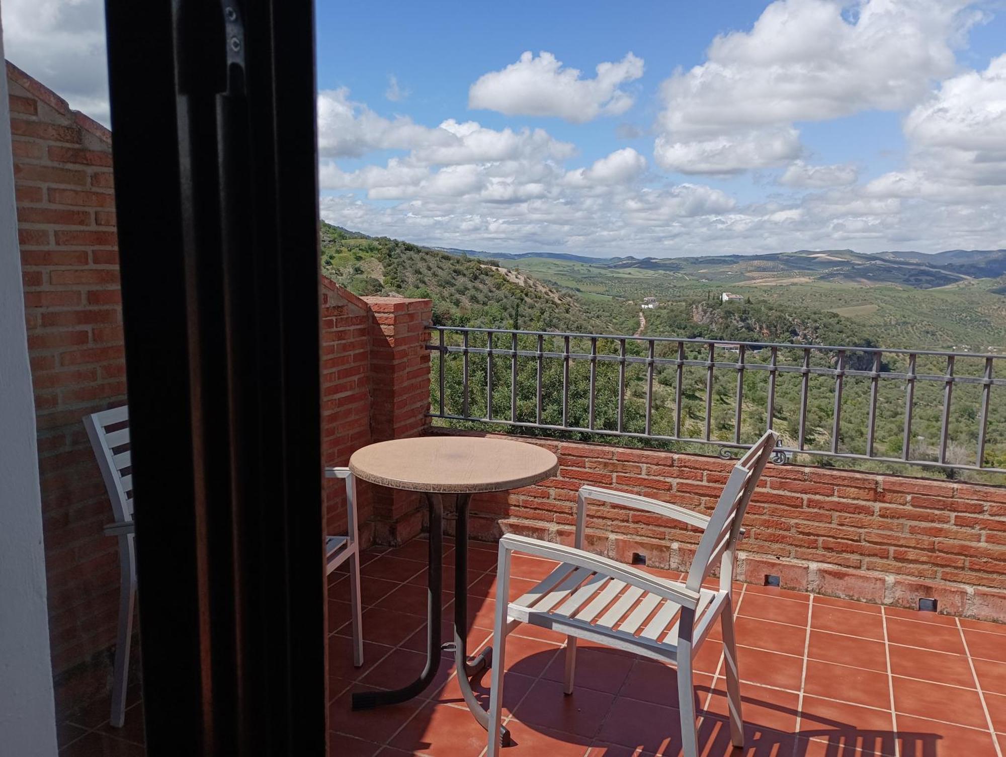 Hotel Rural Los Tadeos Zahara De La Sierra Zewnętrze zdjęcie