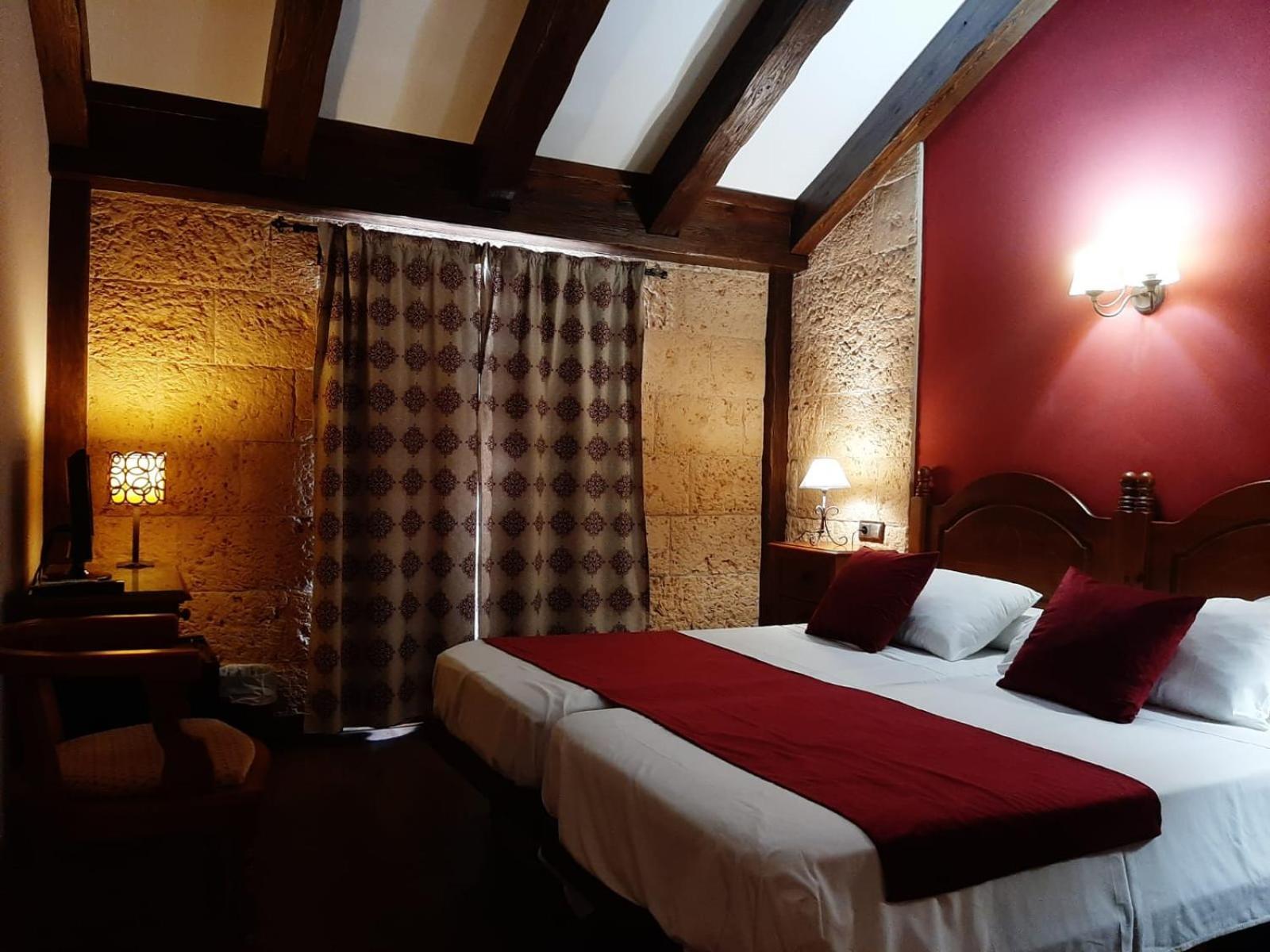 Hotel Rural Los Tadeos Zahara De La Sierra Zewnętrze zdjęcie